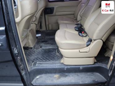 2012 - hyundai grand starex