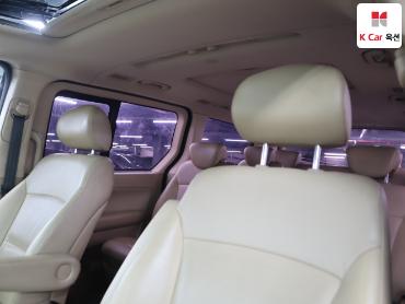 2012 - hyundai grand starex