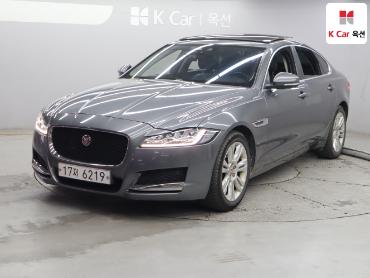 2018 - jaguar xf