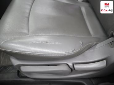 2012 - hyundai grand starex