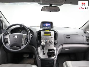 2012 - hyundai grand starex