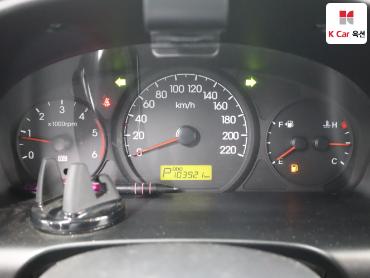 2012 - hyundai grand starex