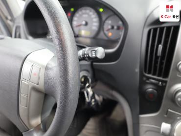 2012 - hyundai grand starex
