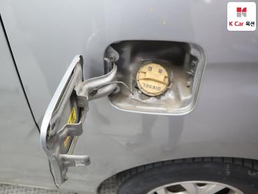 2012 - hyundai grand starex