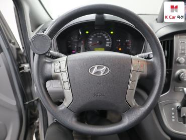 2012 - hyundai grand starex