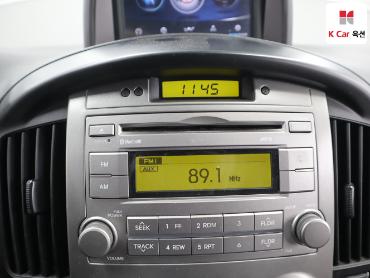 2012 - hyundai grand starex