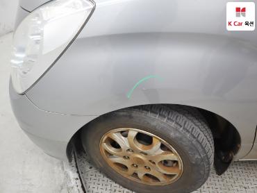 2012 - hyundai grand starex