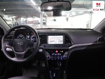 2018 - hyundai avante