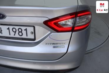 2014 - ford fusion