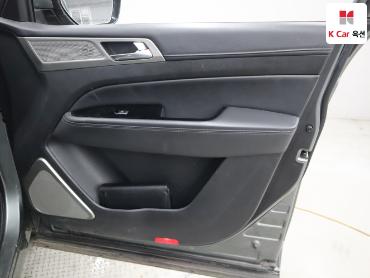 2019 - kg mobility (ssangyong) g4 rexton
