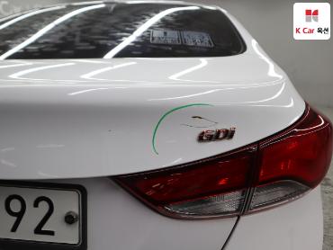 2016 - hyundai avante