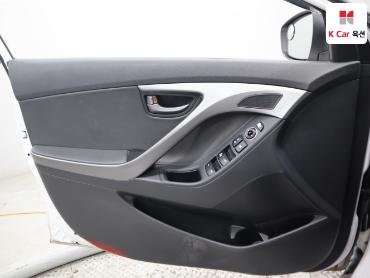 2016 - hyundai avante