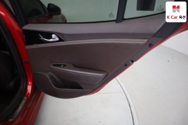 2019 - kia stinger