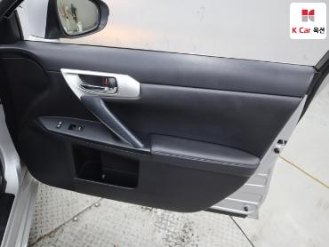 2012 - lexus ct200h