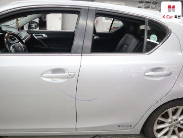 2012 - lexus ct200h