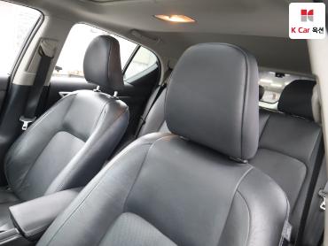 2012 - lexus ct200h