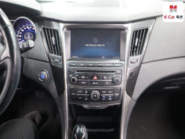 2013 - hyundai sonata