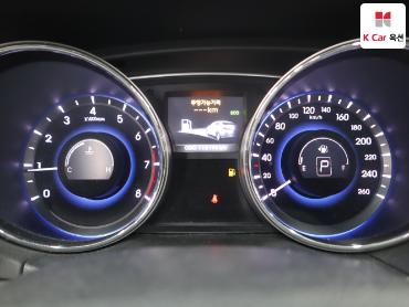 2013 - hyundai sonata