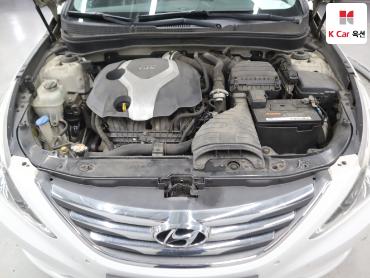 2013 - hyundai sonata