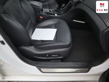 2013 - hyundai sonata