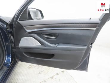 2011 - bmw 5 series