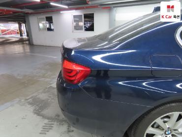 2011 - bmw 5 series
