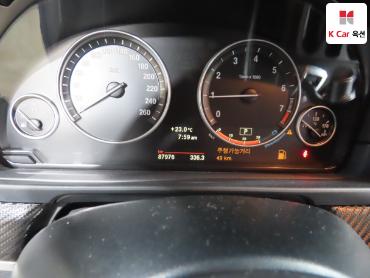 2011 - bmw 5 series