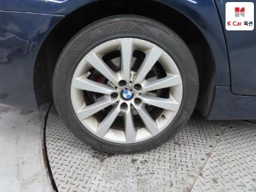 2011 - bmw 5 series