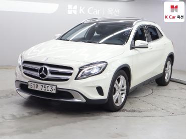 2015 - mercedes-benz gla200