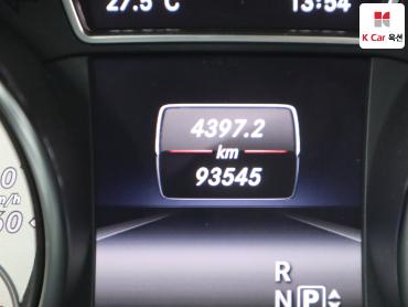 2015 - mercedes-benz gla200