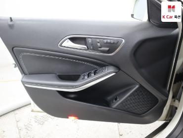 2015 - mercedes-benz gla200