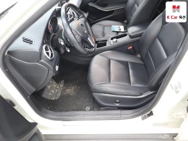 2015 - mercedes-benz gla200
