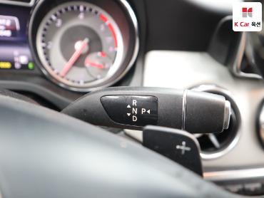 2015 - mercedes-benz gla200
