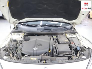 2015 - mercedes-benz gla200