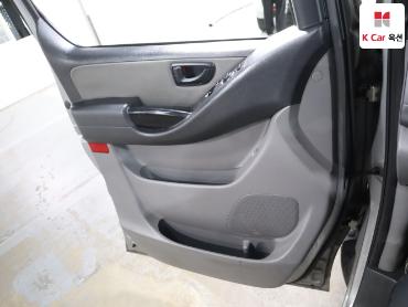 2016 - hyundai grand starex