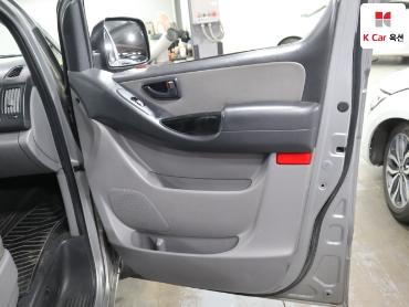 2016 - hyundai grand starex