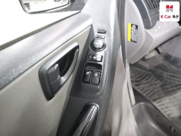 2016 - hyundai grand starex
