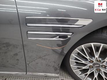 2022 - genesis g80