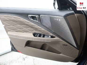2024 - kia k8