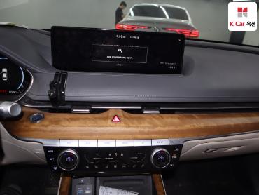 2021 - genesis g80