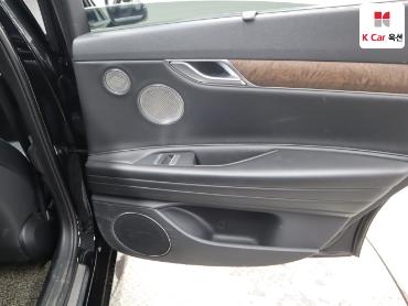 جينيسيس G80 2021 — صورة 31