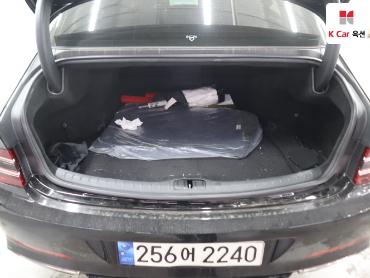 جينيسيس G80 2021 — صورة 29