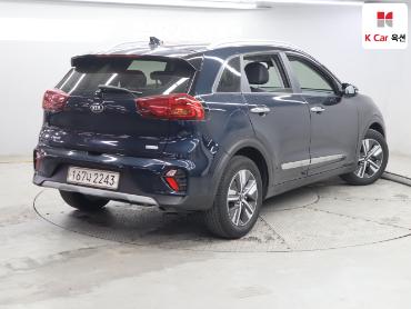 2020 - kia niro