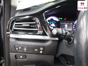 2020 - kia niro