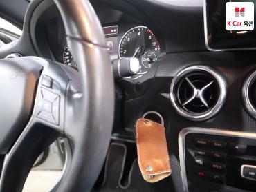 2015 - mercedes-benz a180