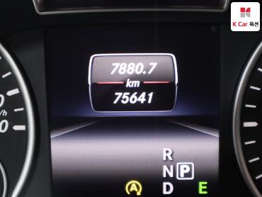2015 - mercedes-benz a180