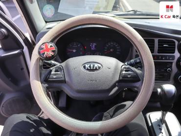 2017 - kia bongo iii