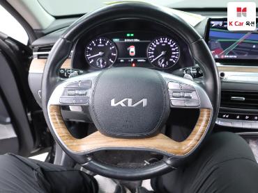 2022 - kia k9