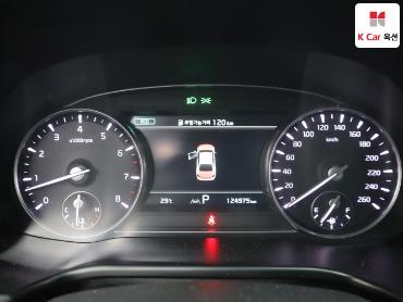 2022 - kia k9