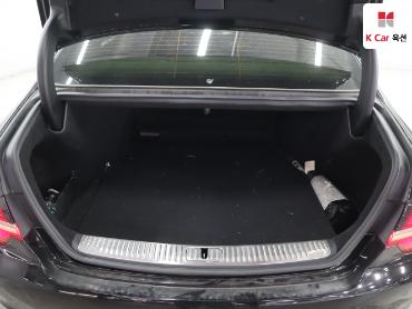 2022 - kia k9